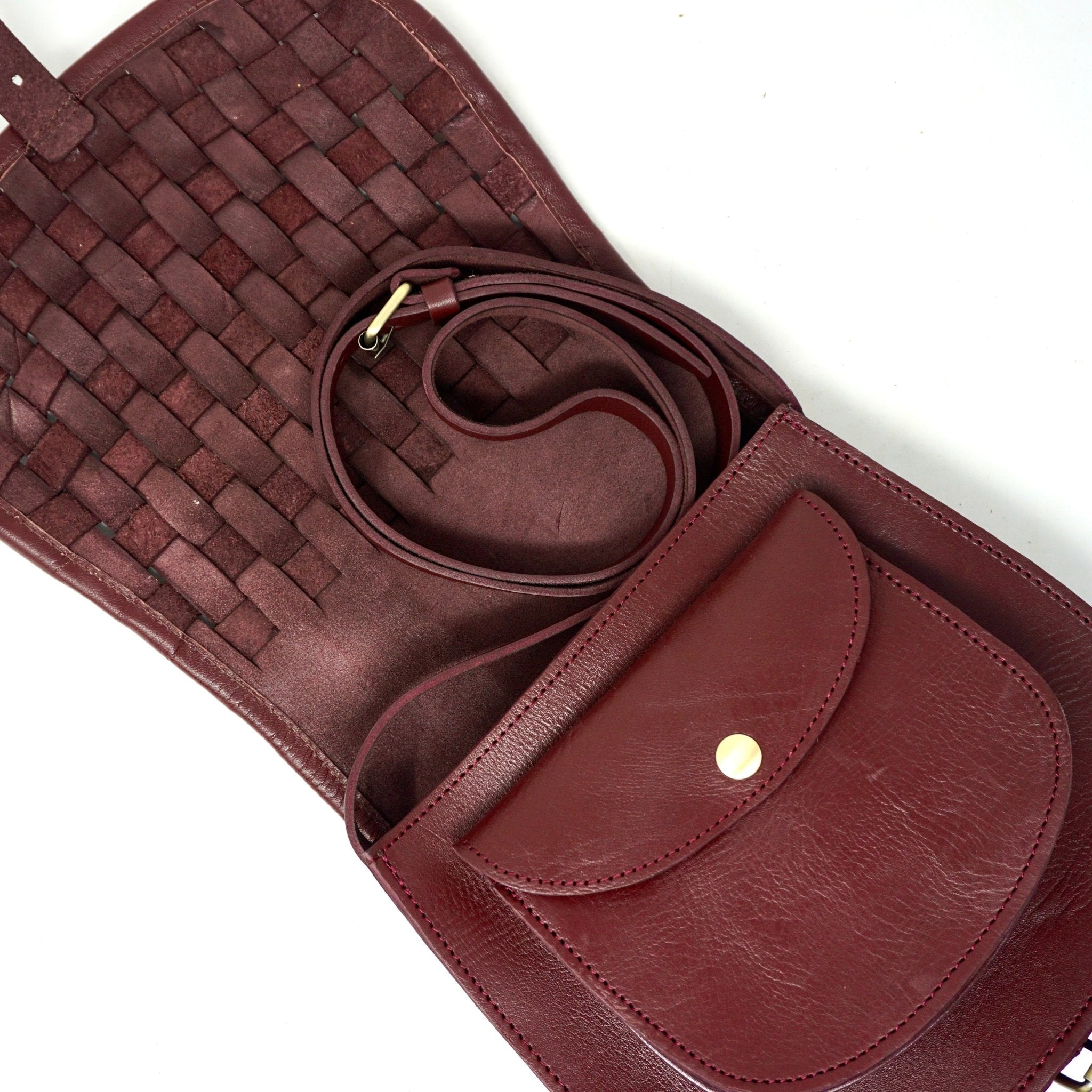 Leather Sam Woven Saddle Bag - burgundy - Artisan Stories