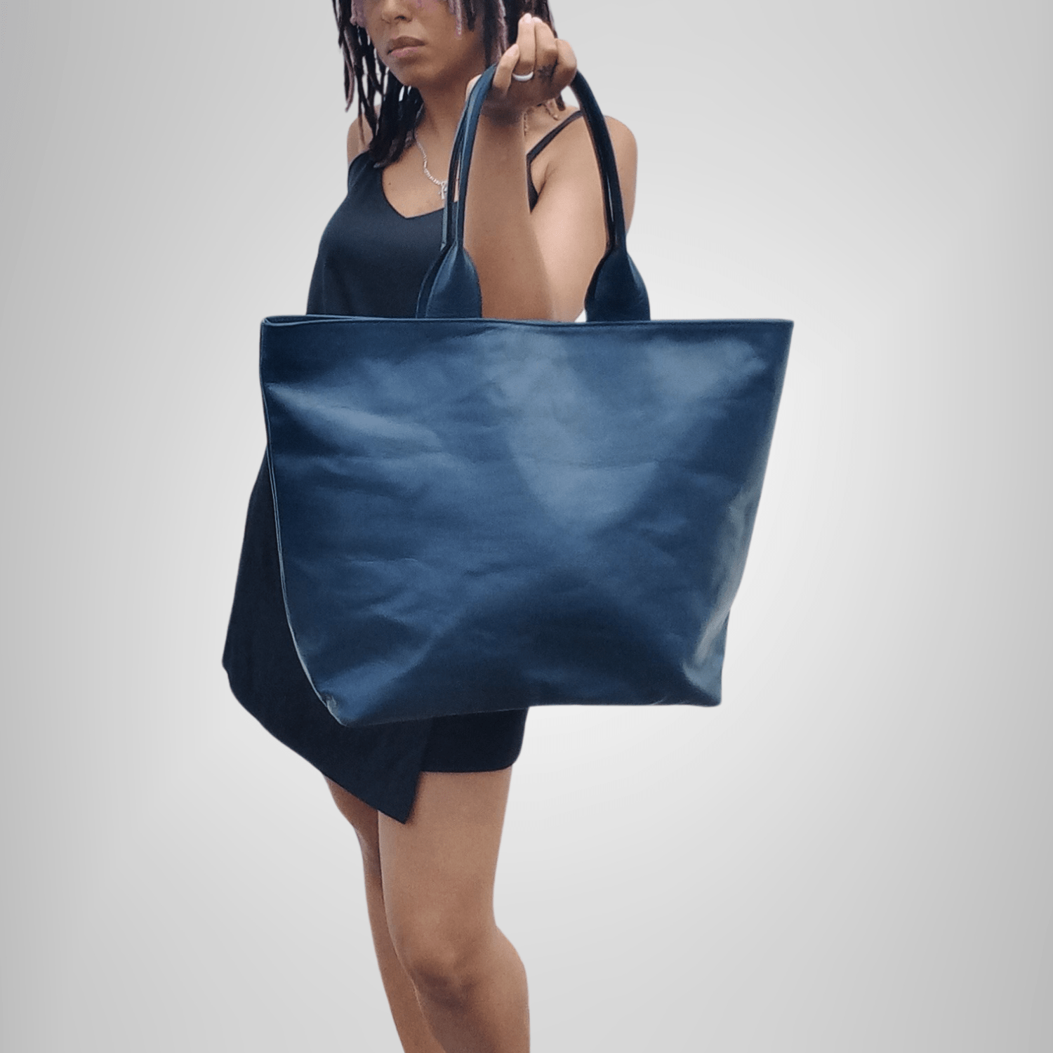 Leather Tote Blue - Artisan Stories