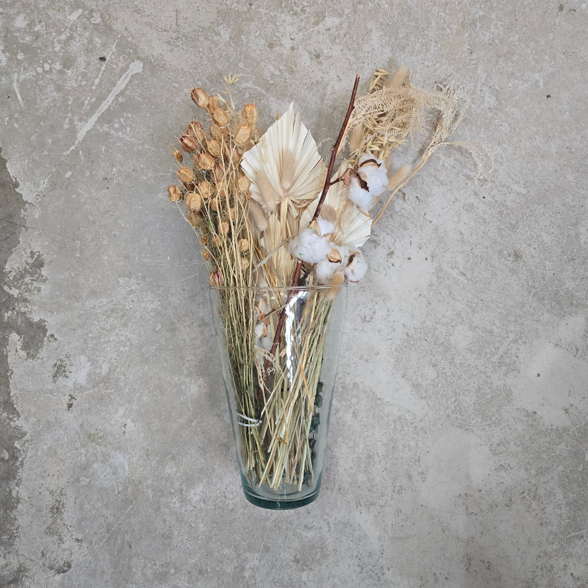 Mouth - blown V - shape Vase - Artisan Stories