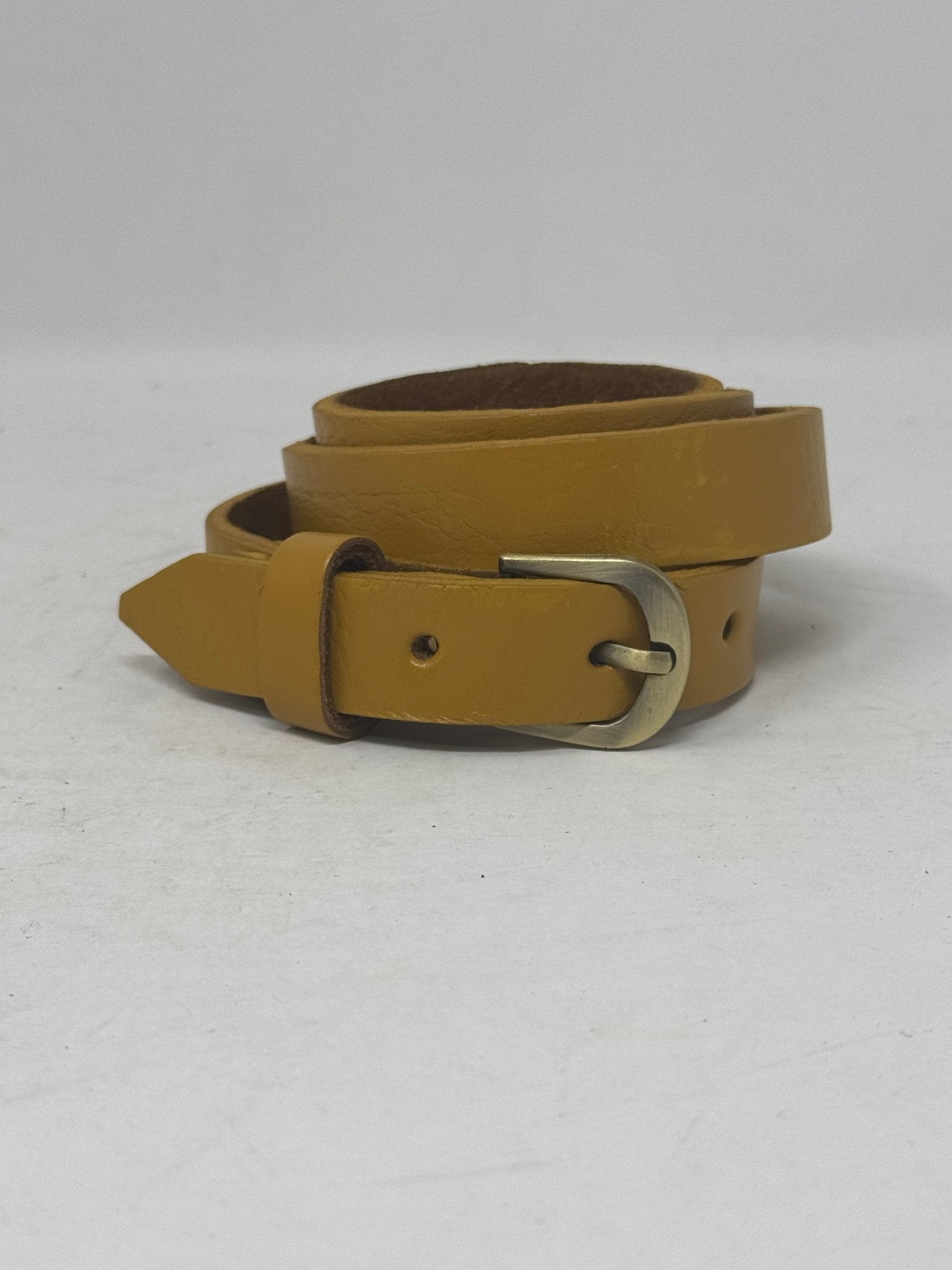 New Skinny leather belt - Artisan Stories