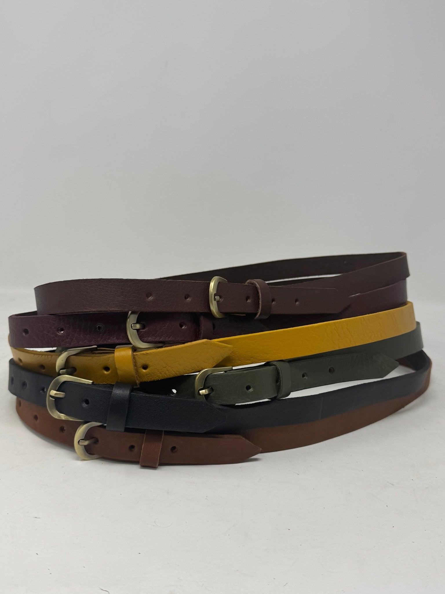 New Skinny leather belt - Artisan Stories