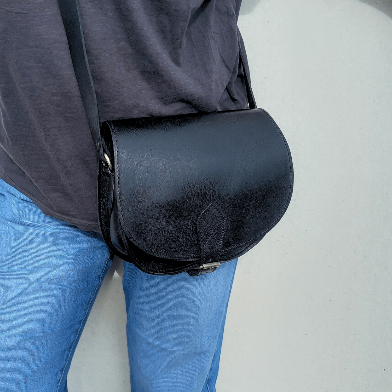 Sam Leather Saddle Bag - Black - Artisan Stories