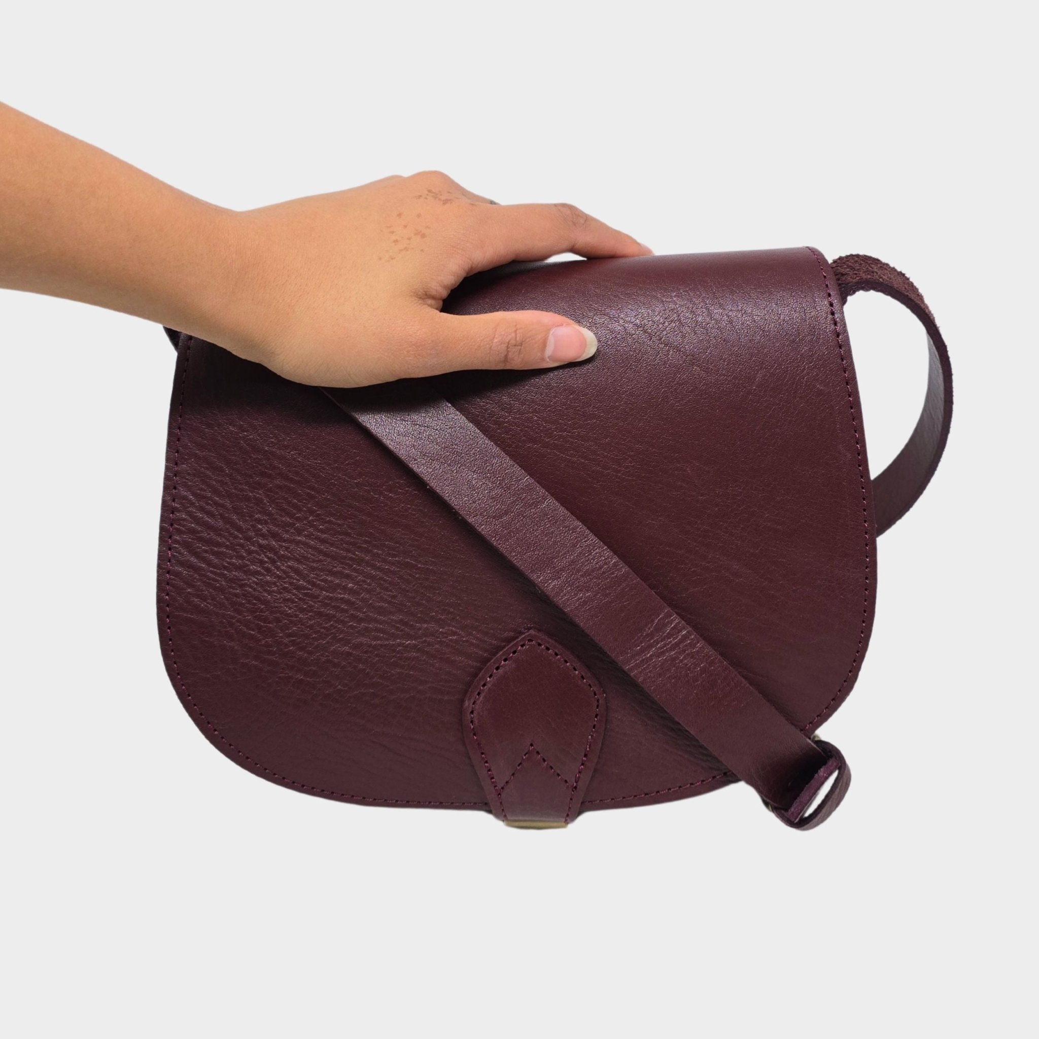 Sam Leather Saddle Bag - Burgundy - Artisan Stories