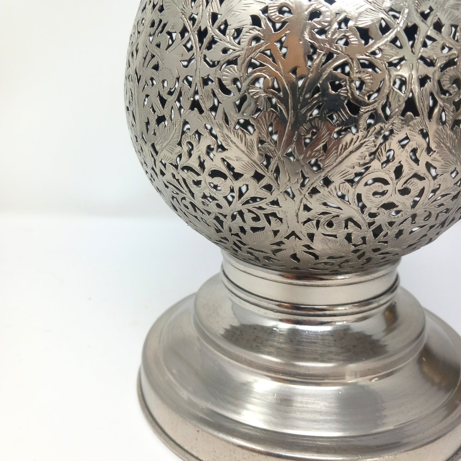 Silver Brass Drop intricate Filigree table lamp - Artisan Stories