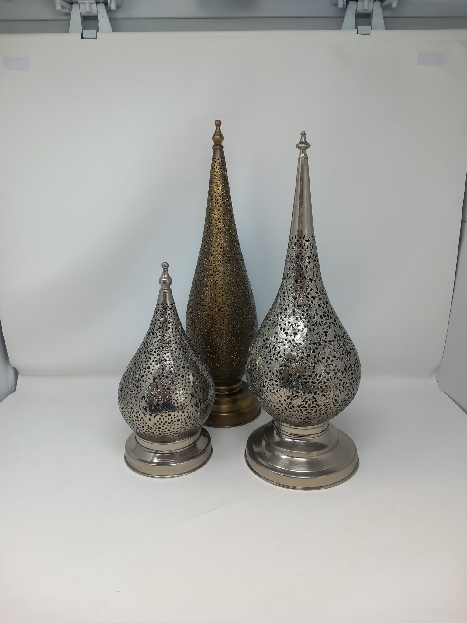 Silver Brass small tear shape patterned Filigree table lamp - Artisan Stories