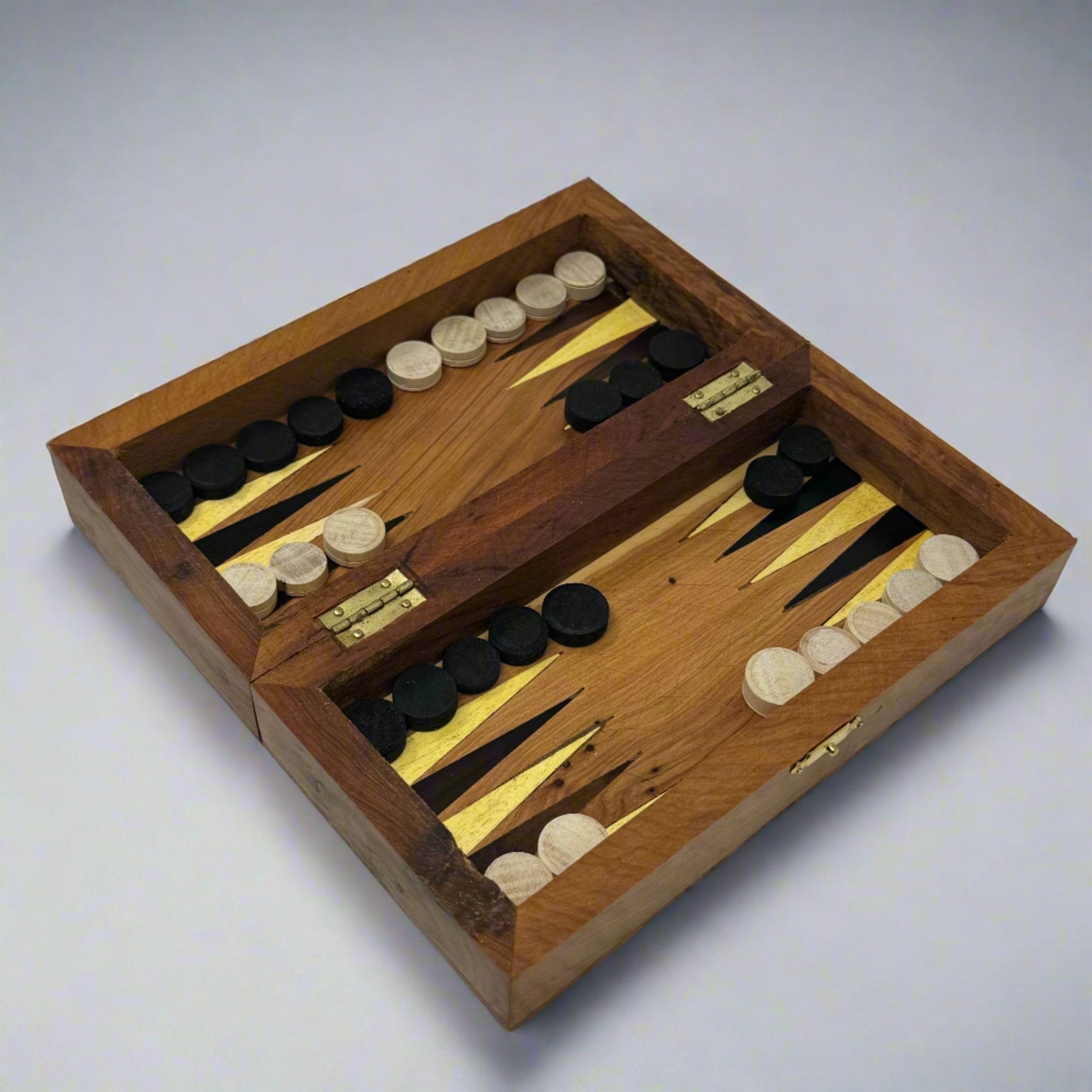 Thuya wood Check and Backgammon game - Artisan Stories