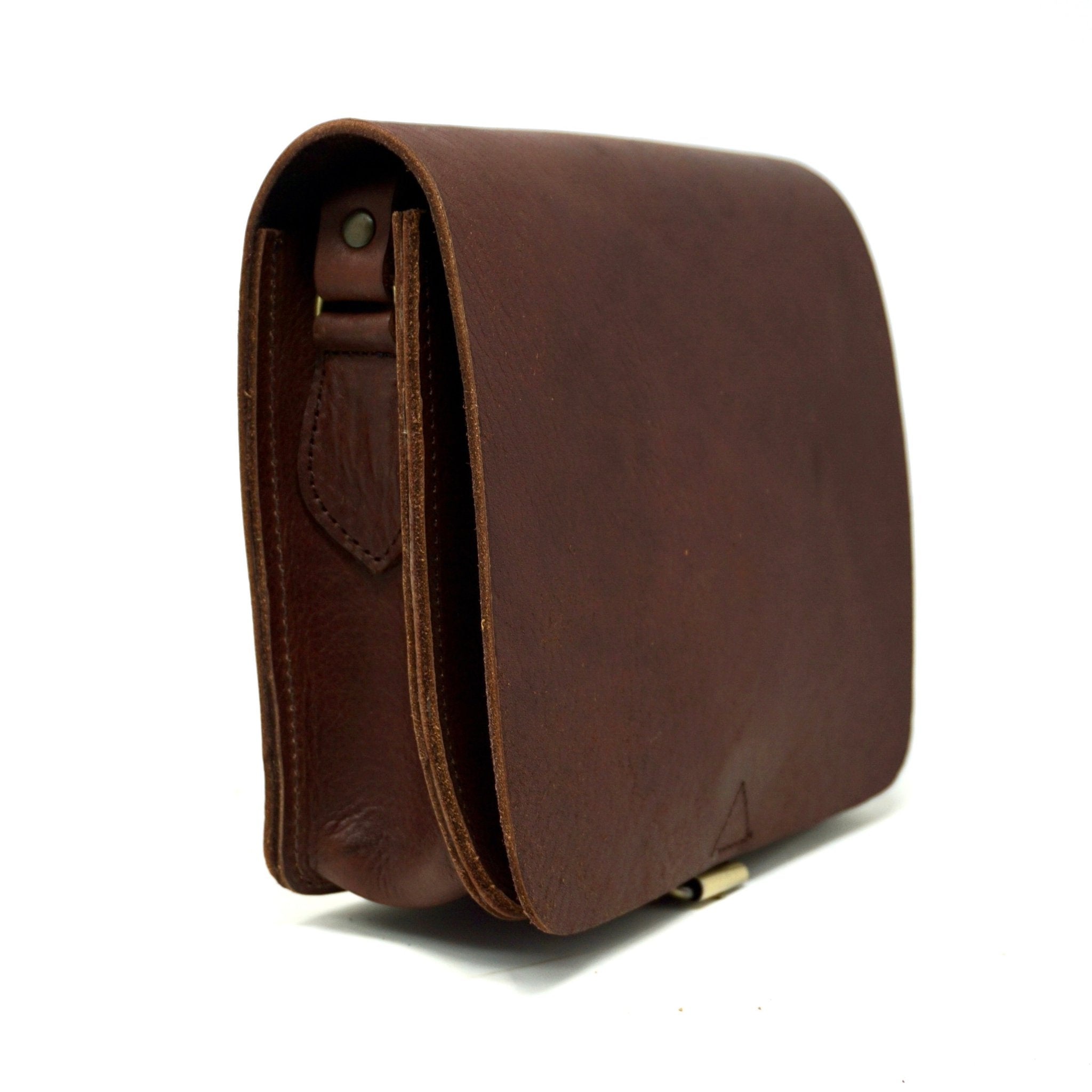 Unisex small leather Messenger Bag - dark brown - Artisan Stories