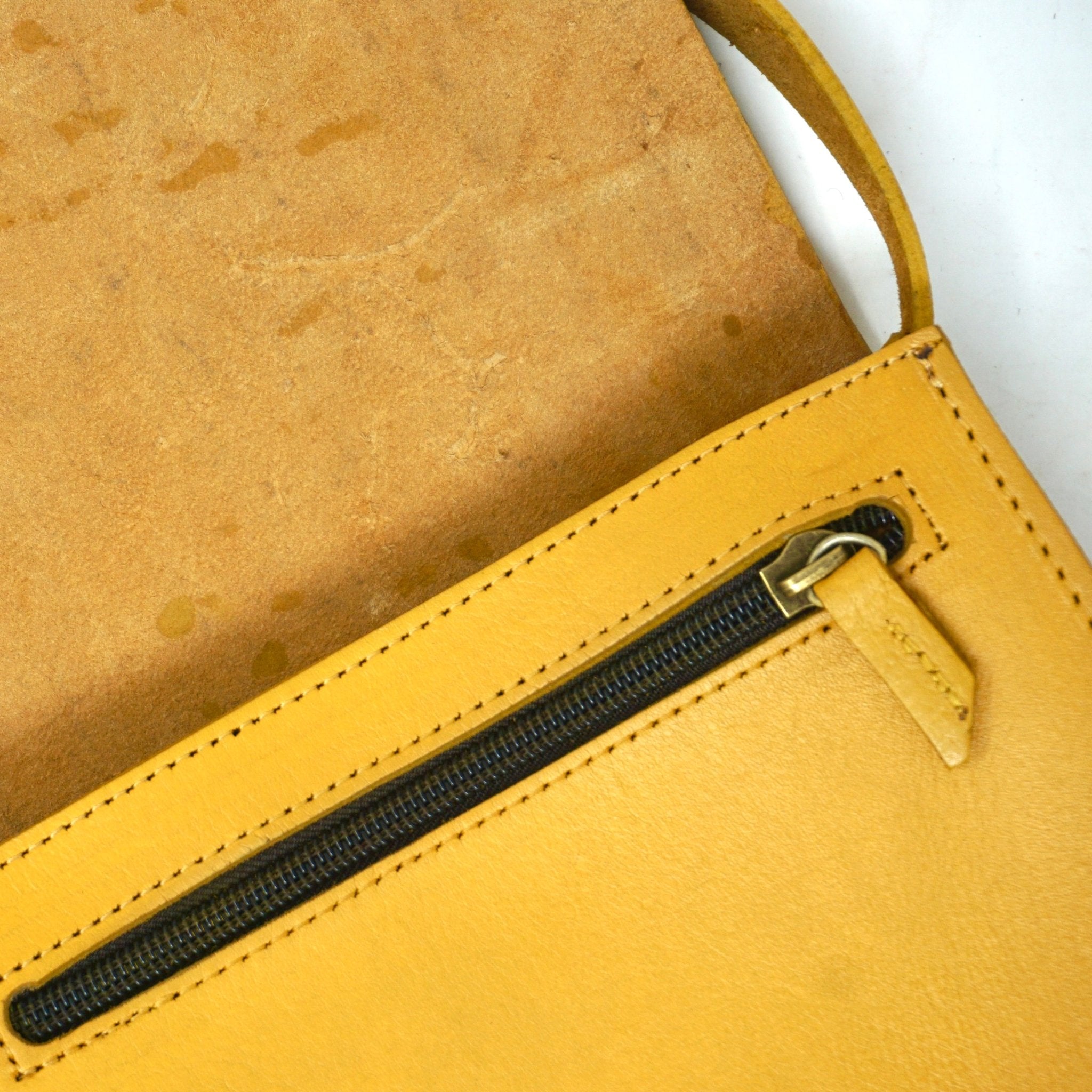 Unisex small leather Messenger Bag - yellow - Artisan Stories