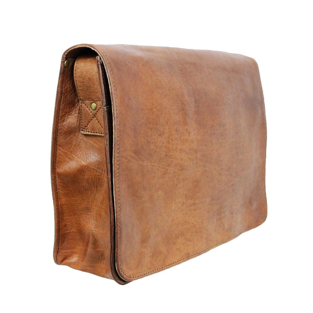 Victor Leather Messenger Bag Light Brown - Artisan Stories