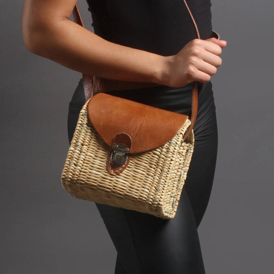 Wicker Crossbody Box Bag With Leather Straps and Flap - Artisan Stories