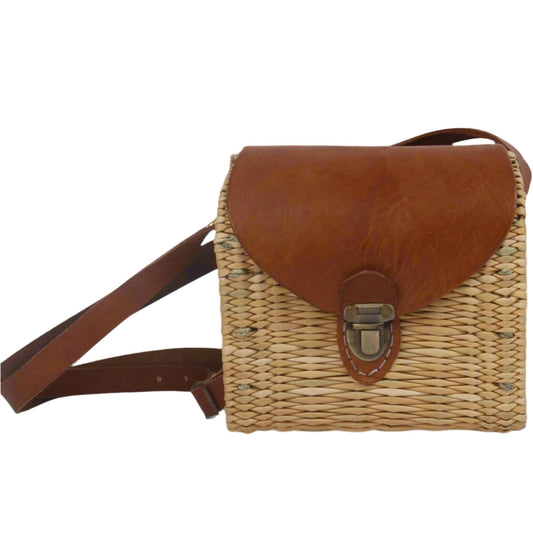 Wicker Crossbody Box Bag With Leather Straps and Flap - Artisan Stories