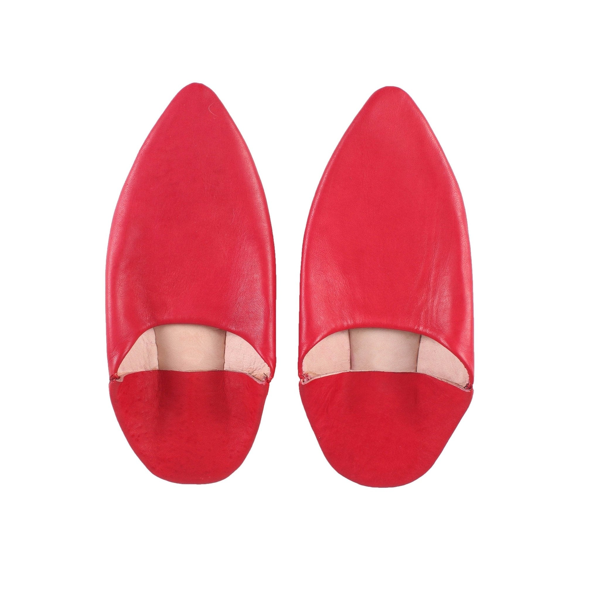 Men's Moroccan Pointed Babouche Slippers- Red - Artisan Stories
